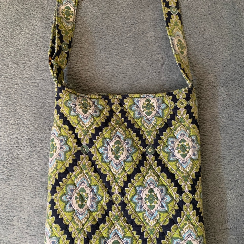 Vera Bradley like new bag - Picture 6 of 6